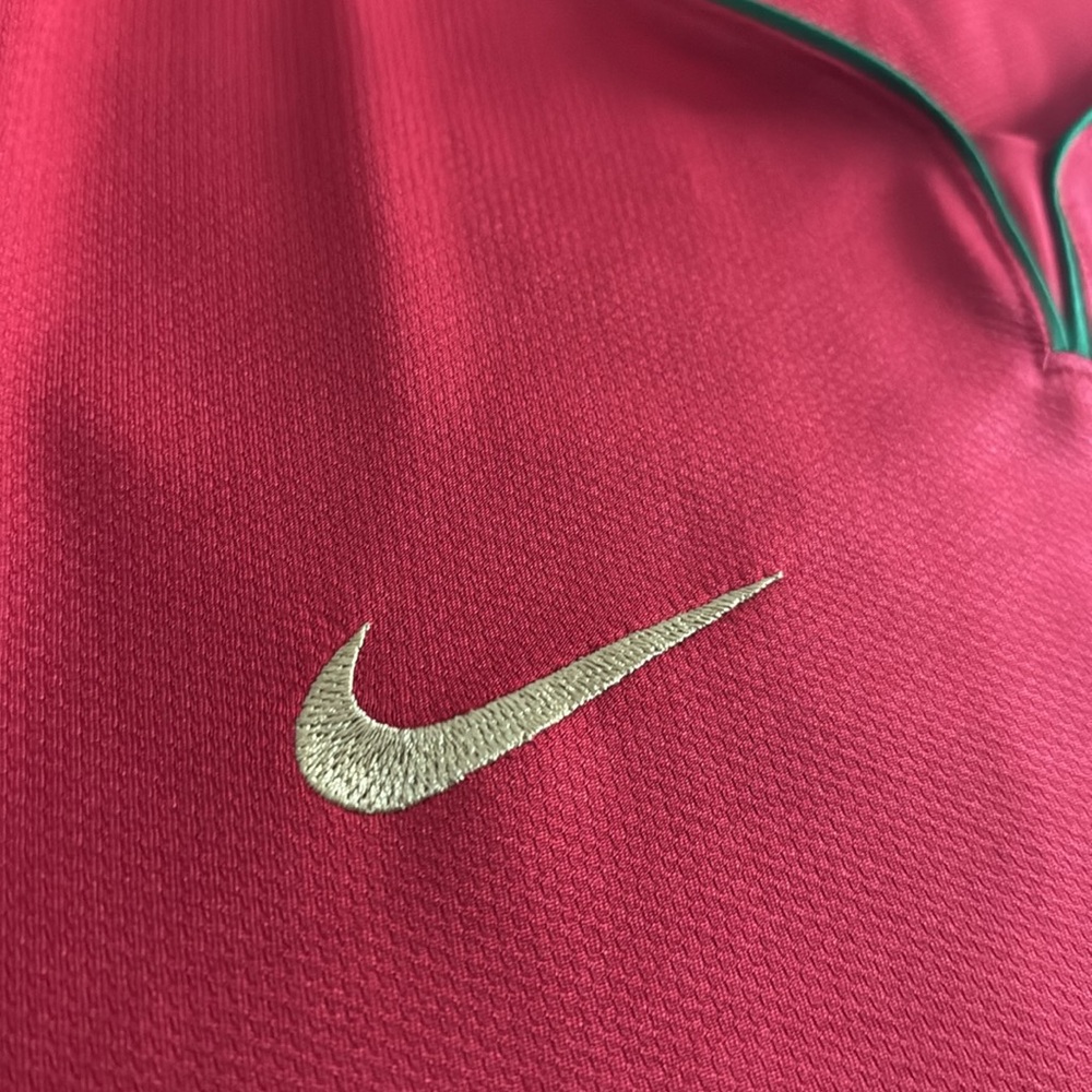 Portugal 🇵🇹 #7 Cristiano Ronaldo Euro 2008 Home Nike Jersey with badges! - Picture 4 of 12